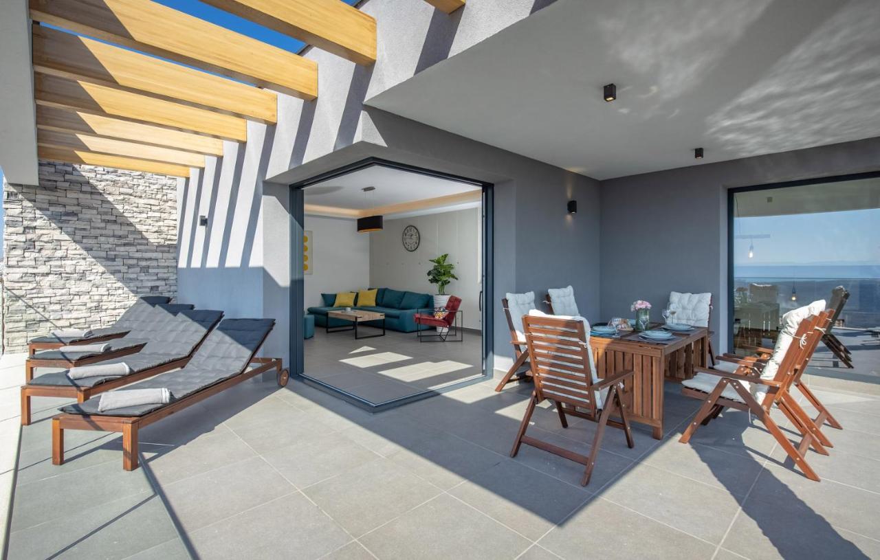 Villa Nina Smrika Luaran gambar